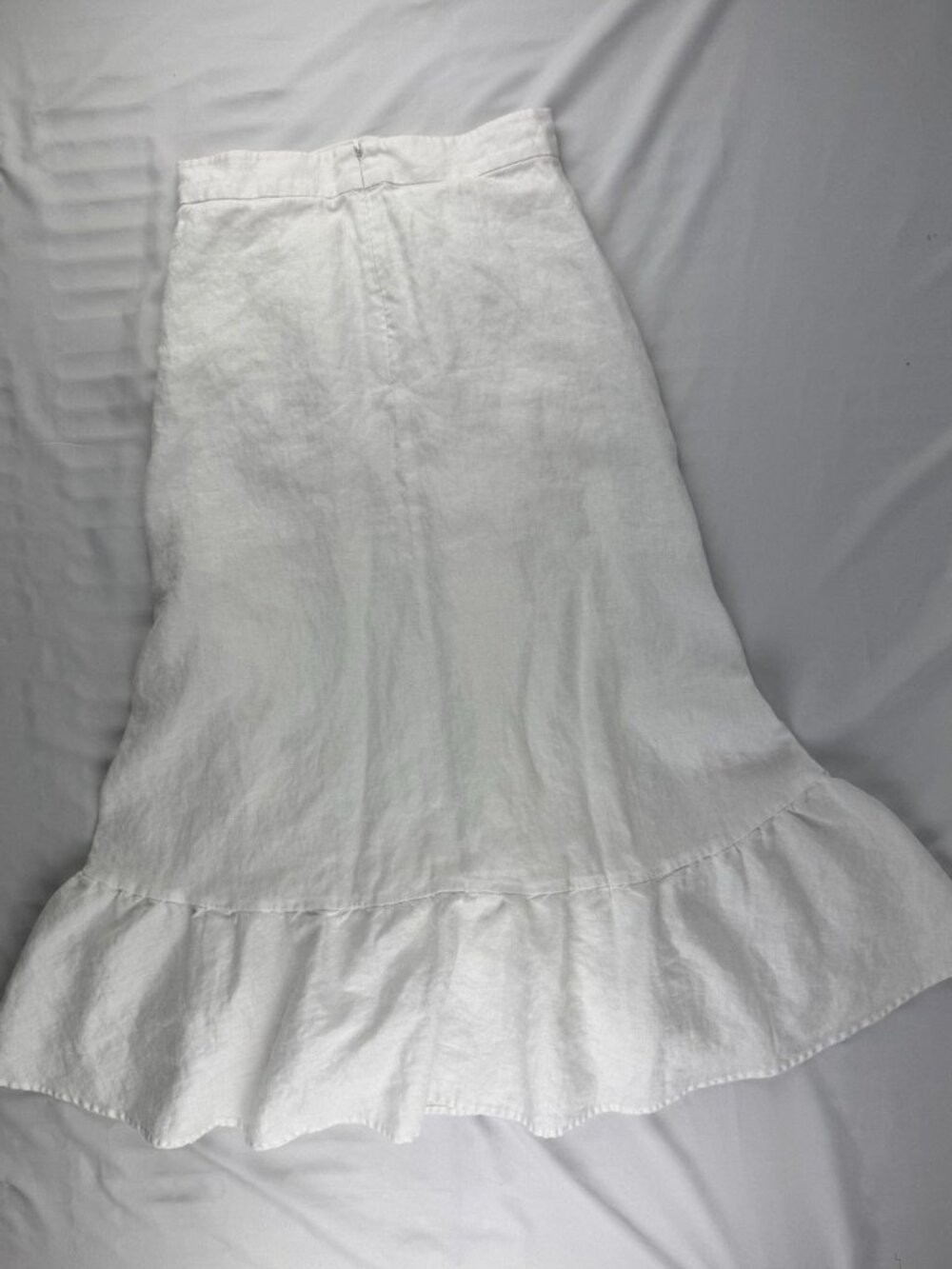 Reformation Yucca Linen Midi Skirt in White Size 4 - Picture 3 of 9